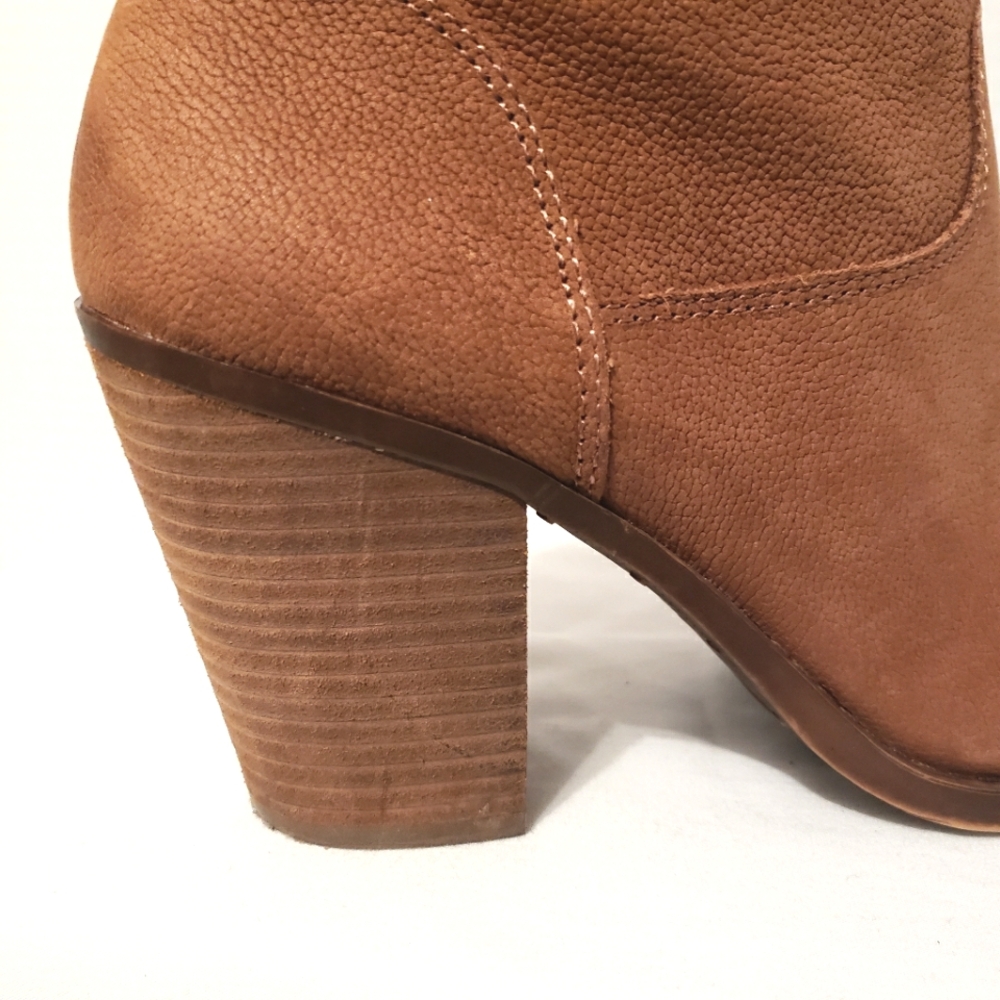 LUCKY BRAND Women's Tan Brown Western Style Ankle Booties Size 10 - Picture 8 of 16